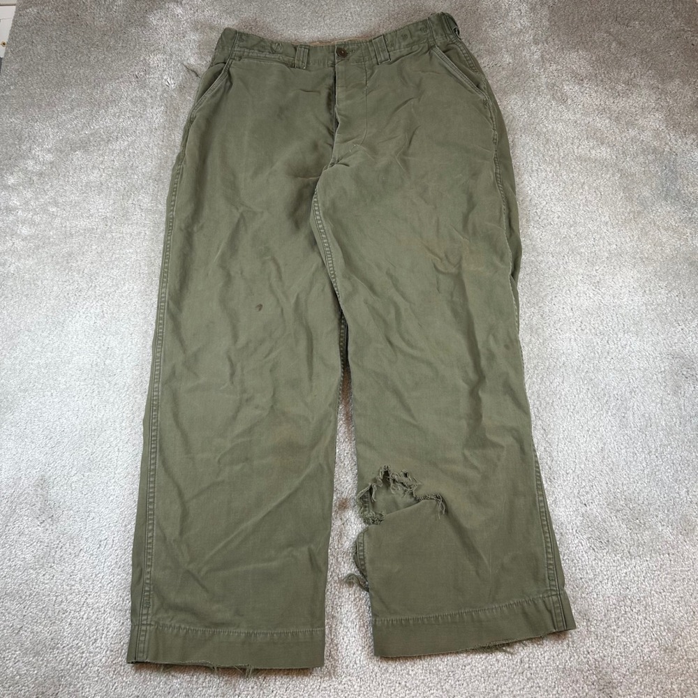 Vintage 40s WWII Military Field Sateen Trousers Mens 32 Olive Distressed M-1943 - Picture 1 of 16